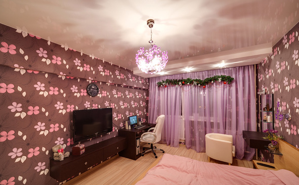 Błyszczący sufit napinany w sypialni S = 11,8 m2