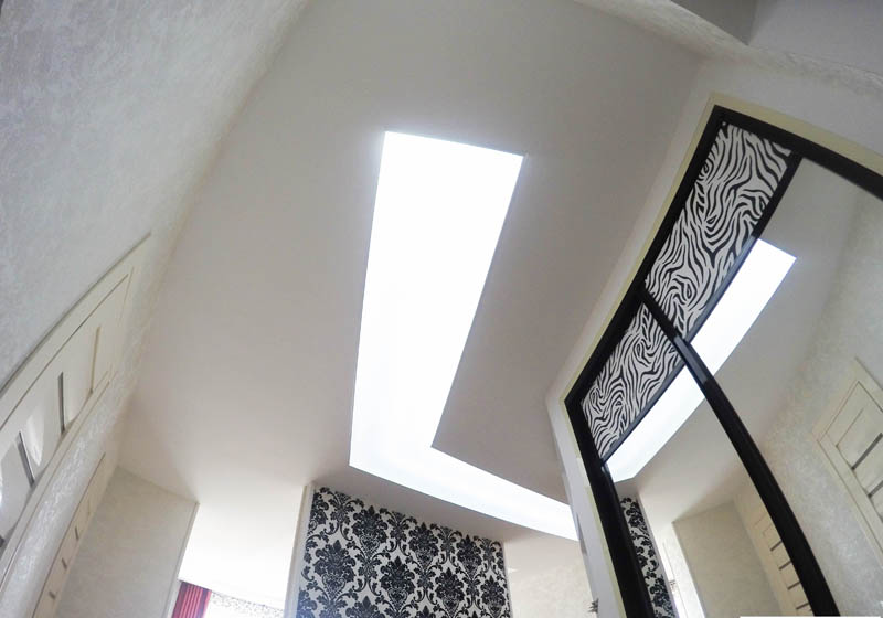 SUFITY NAPINANE W PRZEDPOKOJU SUFITY NAPINANE W PRZEDPOKOJU